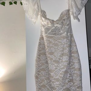 Lacey dress s